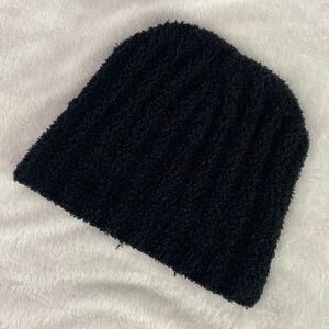 Black knit beanie